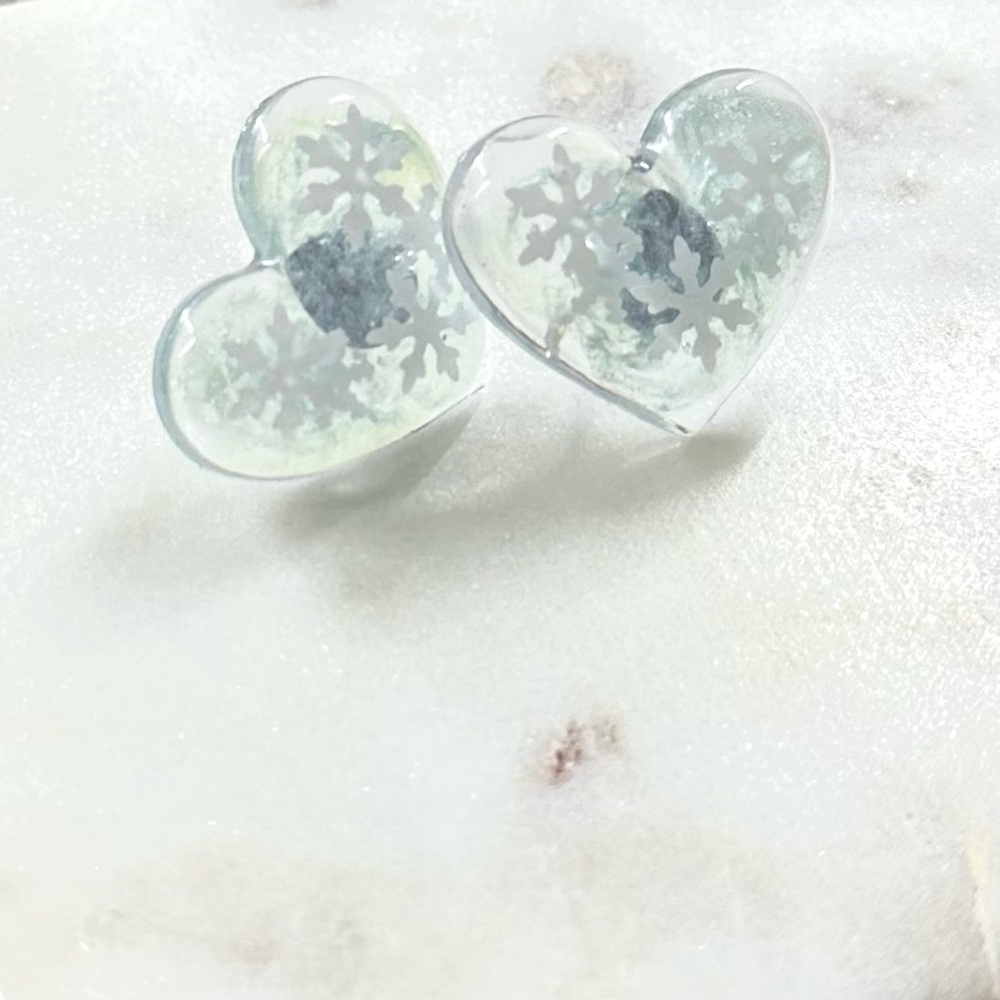 Snowflake Heart Earrings Handmade - Picture 6 of 7